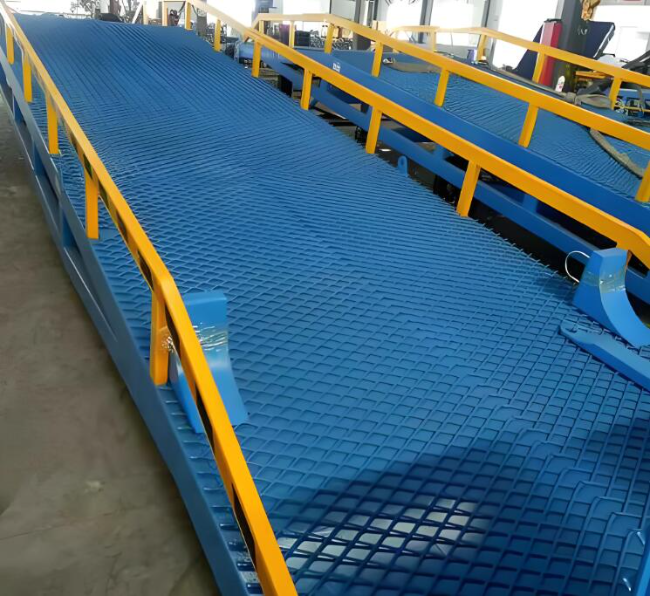 荣邦乡移动式液压登车桥