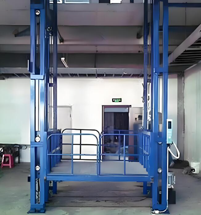 荣邦乡导轨式升降货梯